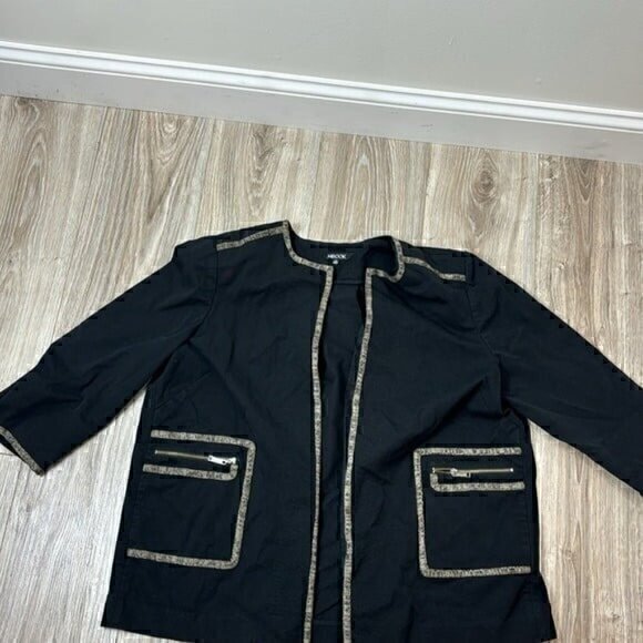 Misook  black blazer jacket  and beige trim open front blazer size medium - Picture 1 of 6